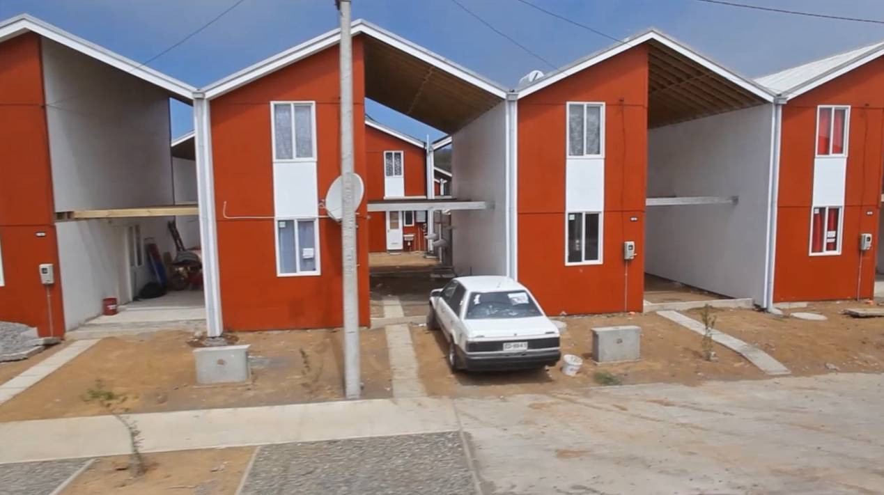 alejandro aravena,elemental konut projesi, 